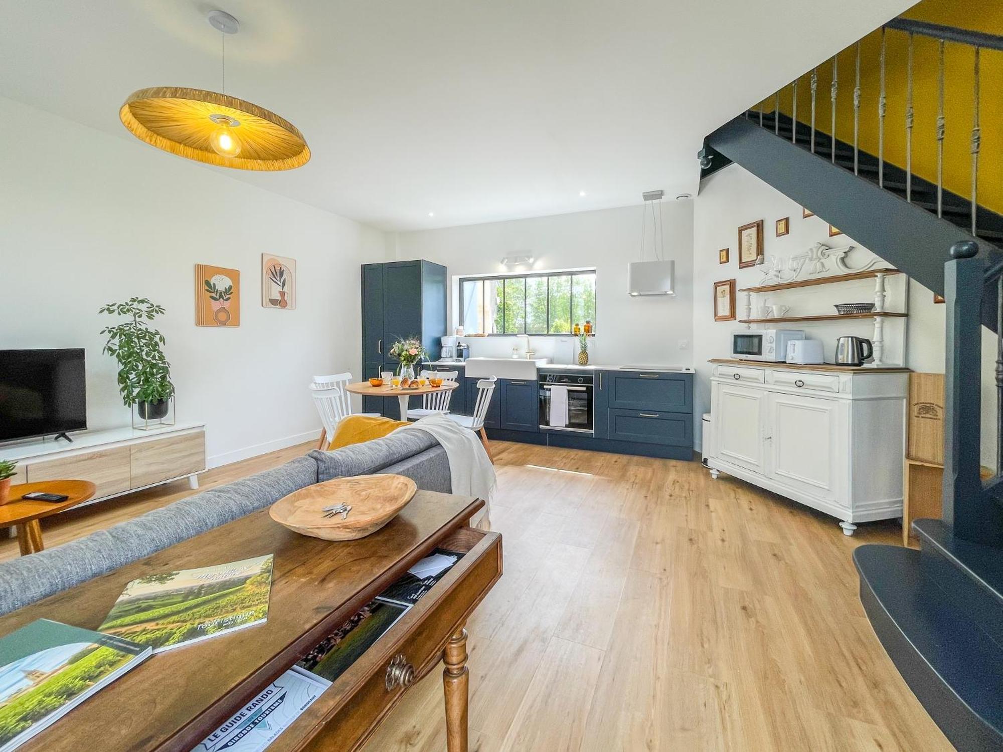 Maison Cosy Avec Vue Sur Les Vignes. Libourne Luaran gambar